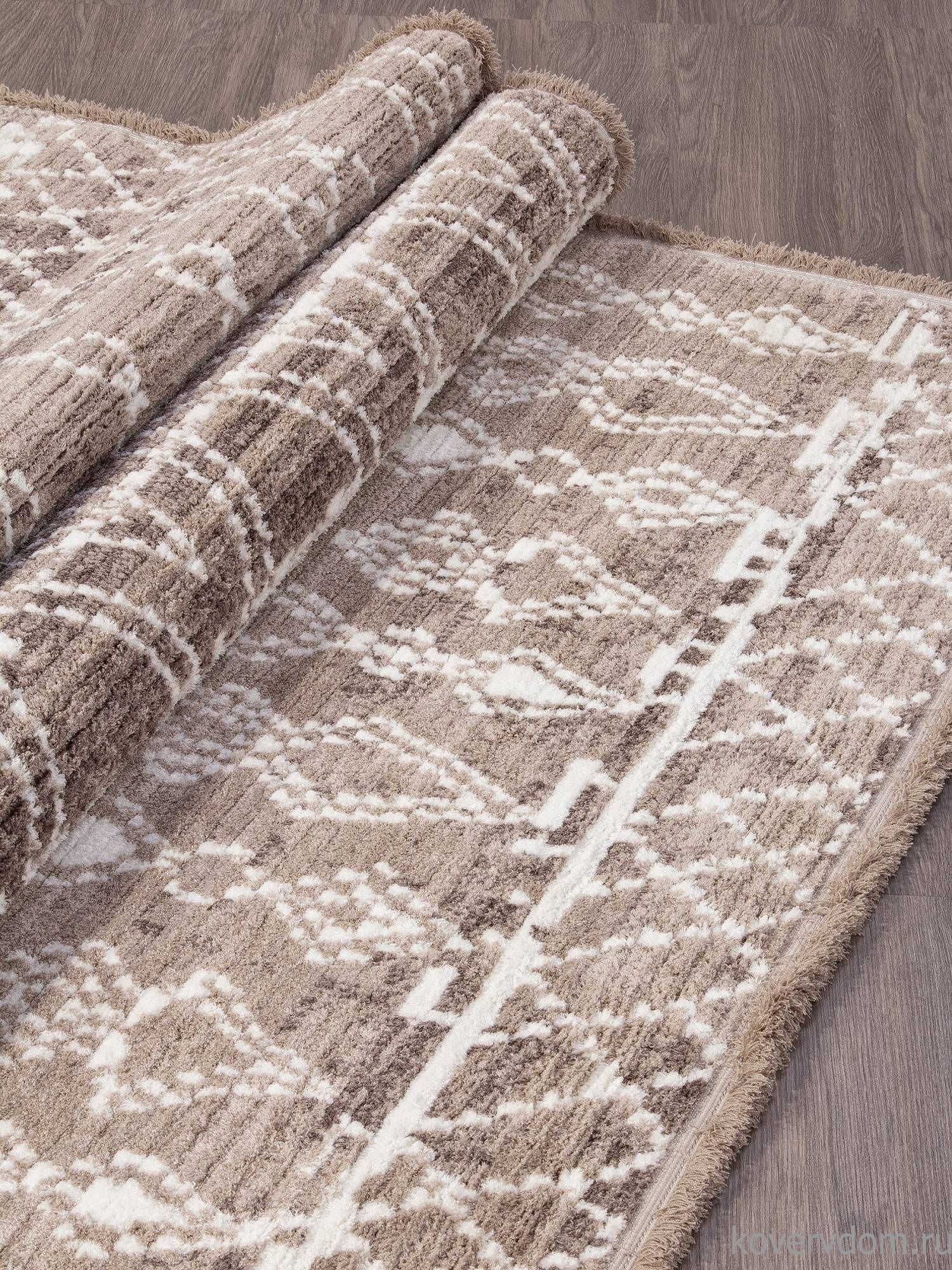 Ковер JOLI A932AC L.BEIGE / P.WHITE Ковер JOLI A932AC L.BEIGE / P.WHITE