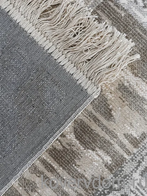 Ковер из вискозы и хлопка Royal Palace 14741 5323